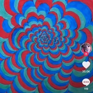 Meet your Posher, Loretta